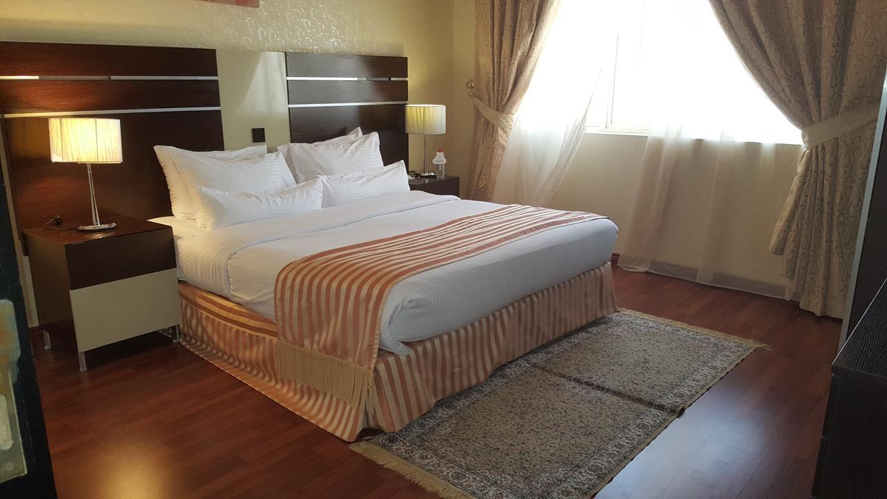 Boulevard City Suites Hotel Apartments Dubaj Zewnętrze zdjęcie